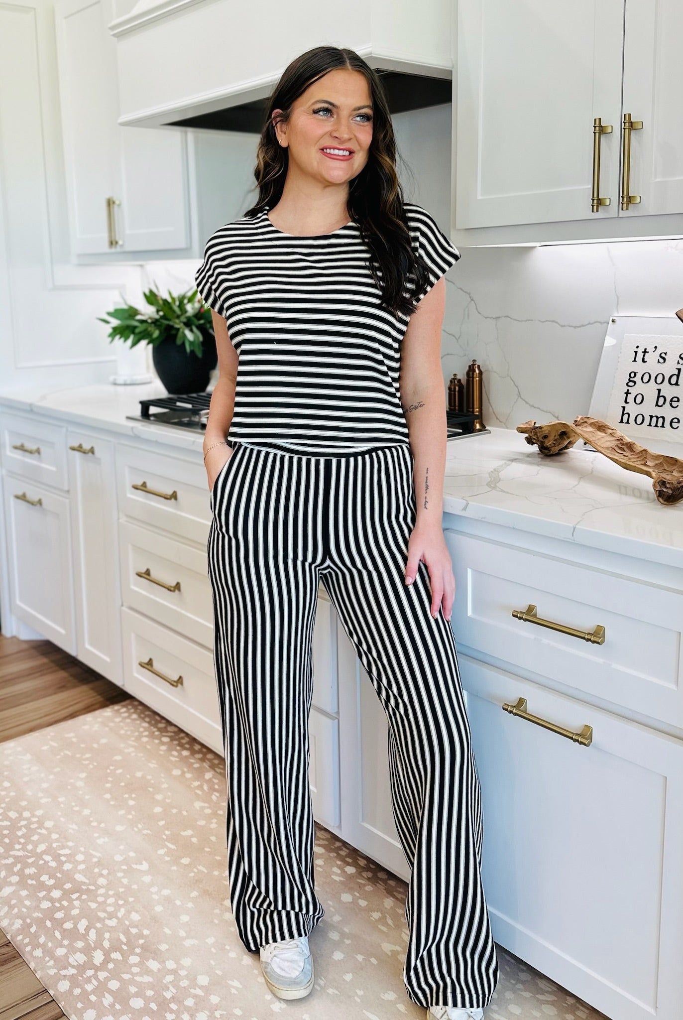 BLACK AND CREAM STRIPED KNIT MATCHING SET - SET