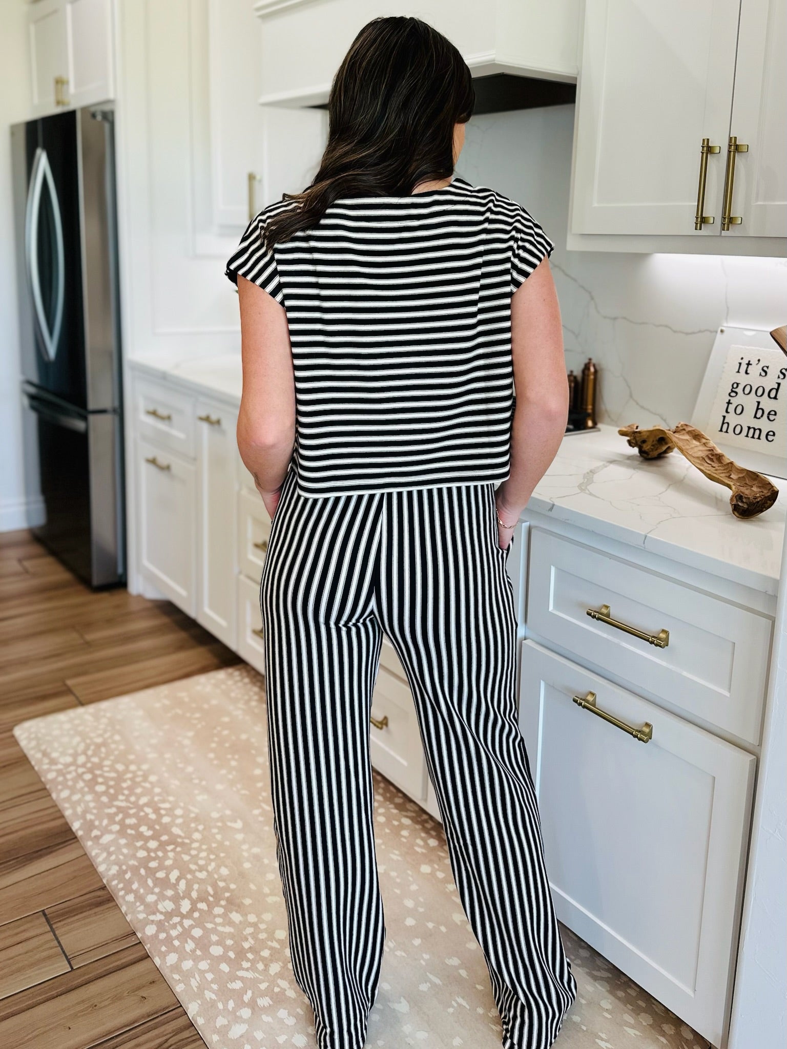 BLACK AND CREAM STRIPED KNIT MATCHING SET - SET