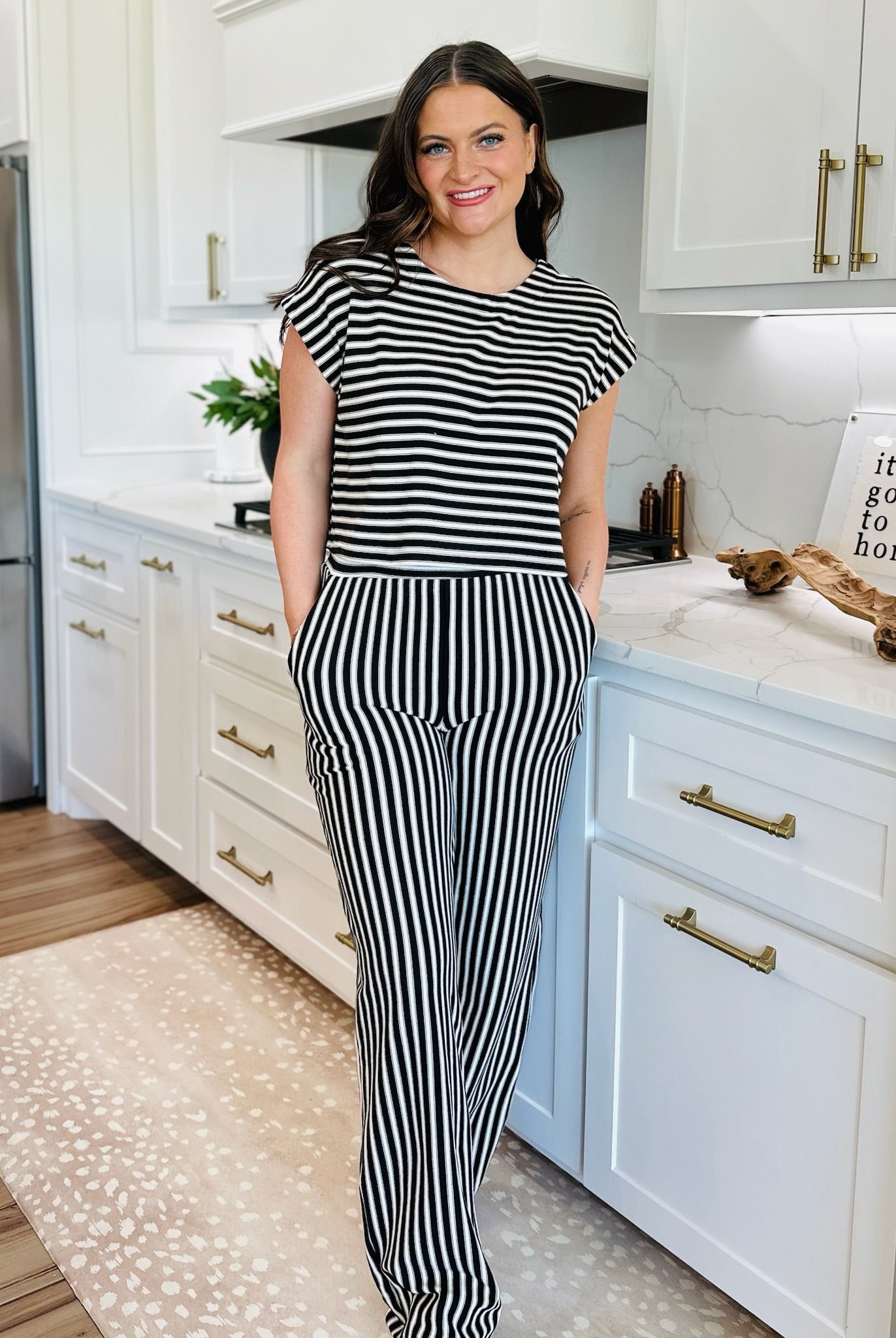 BLACK AND CREAM STRIPED KNIT MATCHING SET - SET