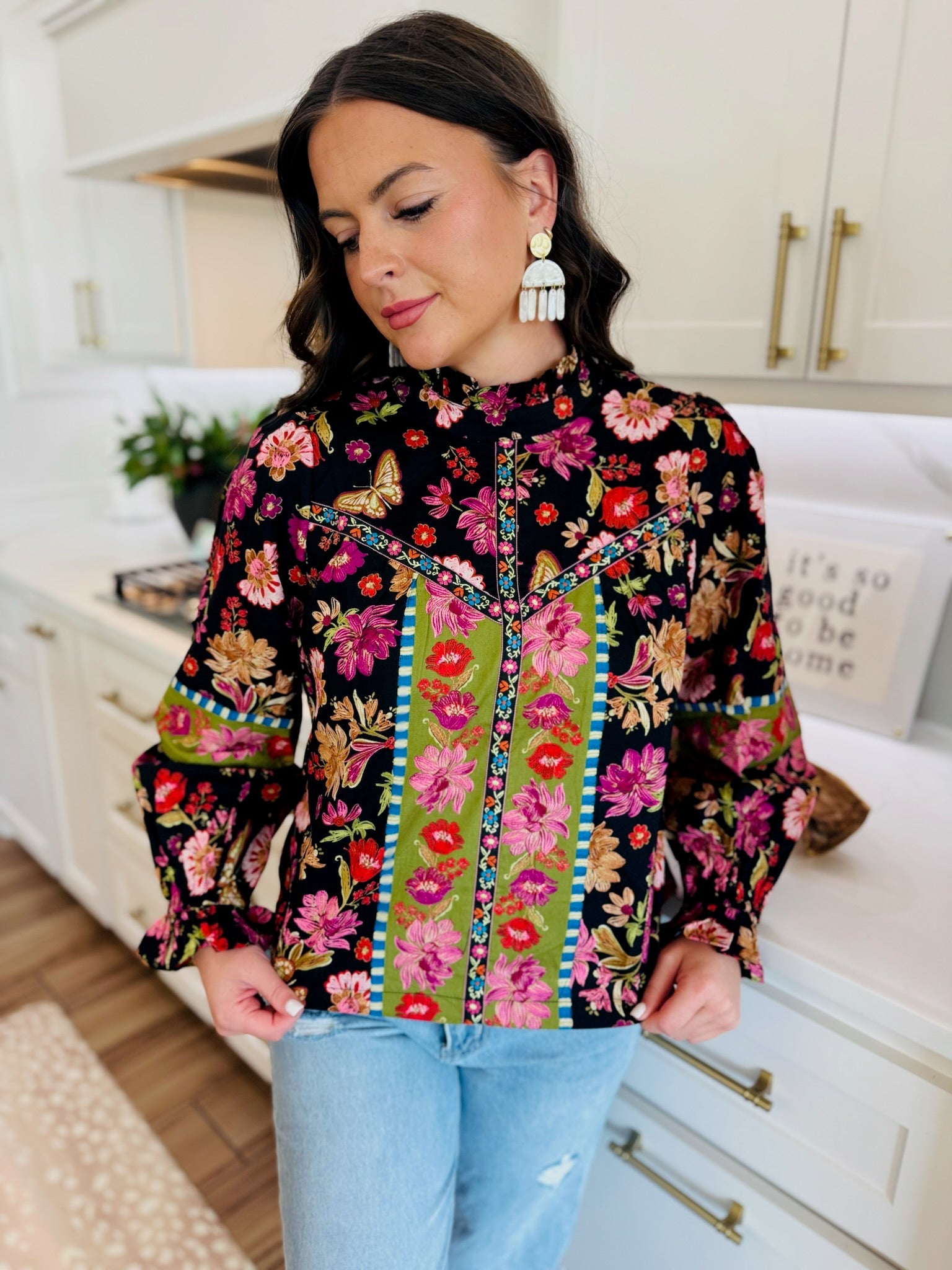 BLACK MULTI FLORAL PRINT TOP - Tops