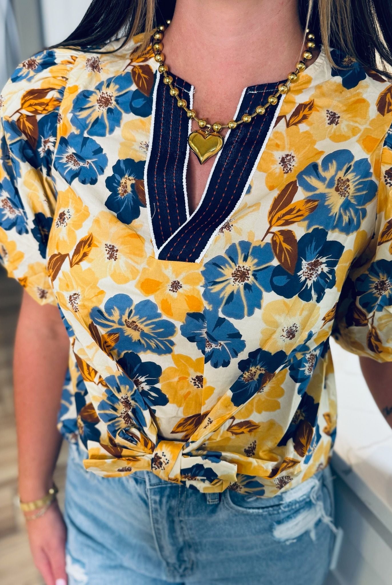 ENTRO GOLD AND BLUE FLORAL PRINT TOP WITH TIE - Tops
