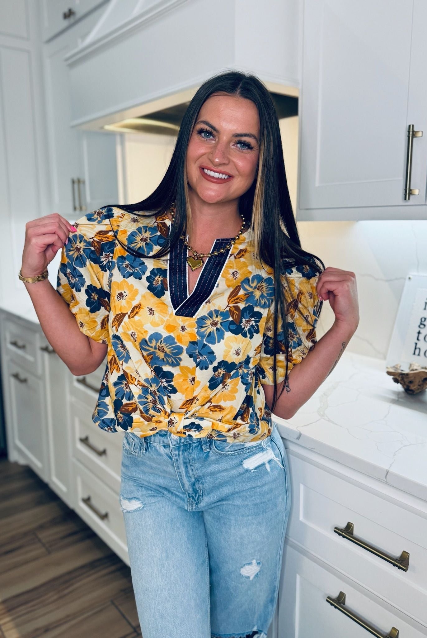 ENTRO GOLD AND BLUE FLORAL PRINT TOP WITH TIE - Tops