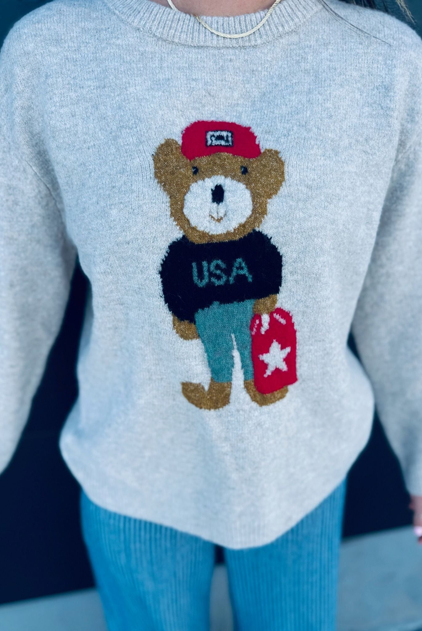 ENTRO OATMEAL USA TEDDY BEAR KNIT SWEATER - Tops