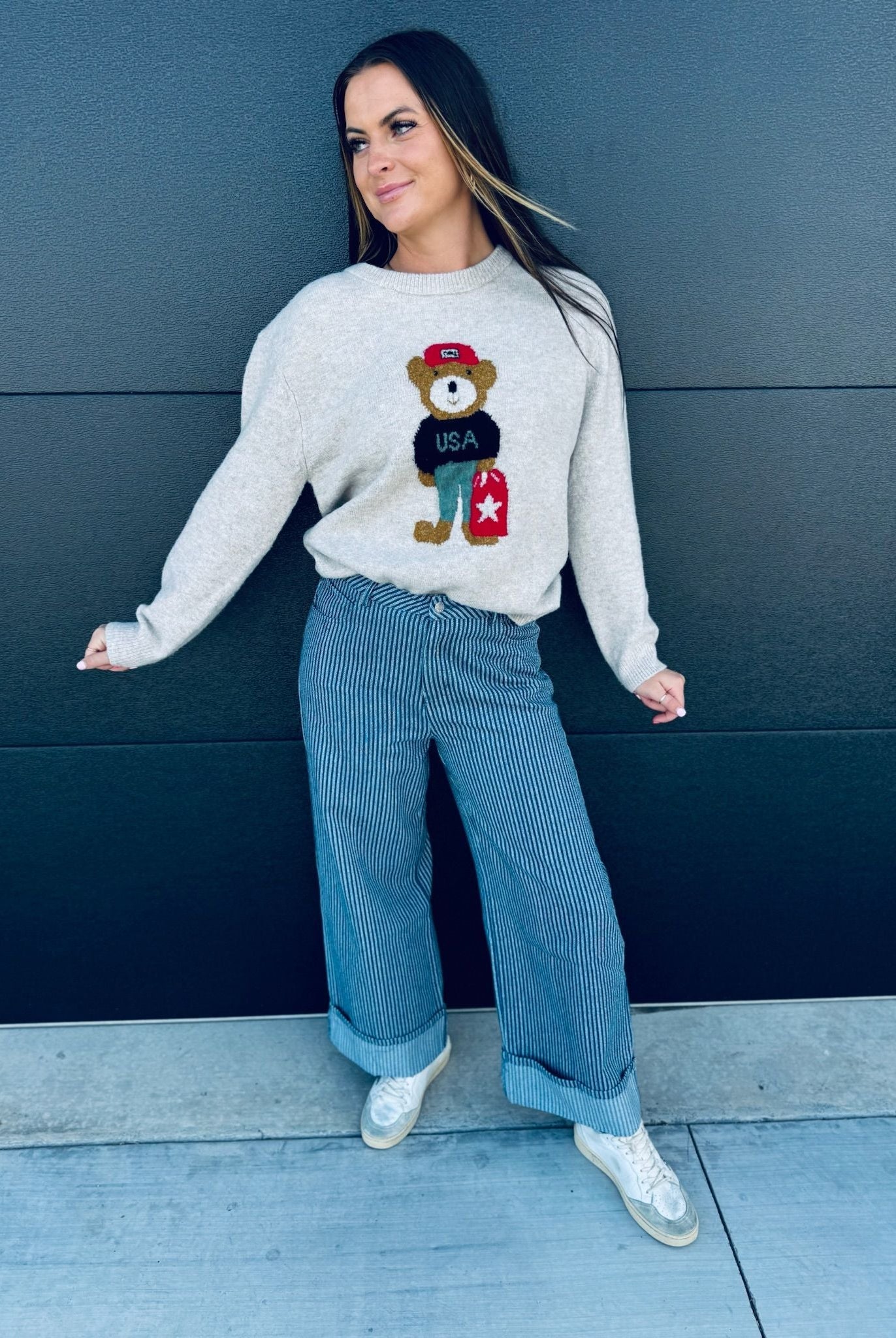 ENTRO OATMEAL USA TEDDY BEAR KNIT SWEATER - Tops