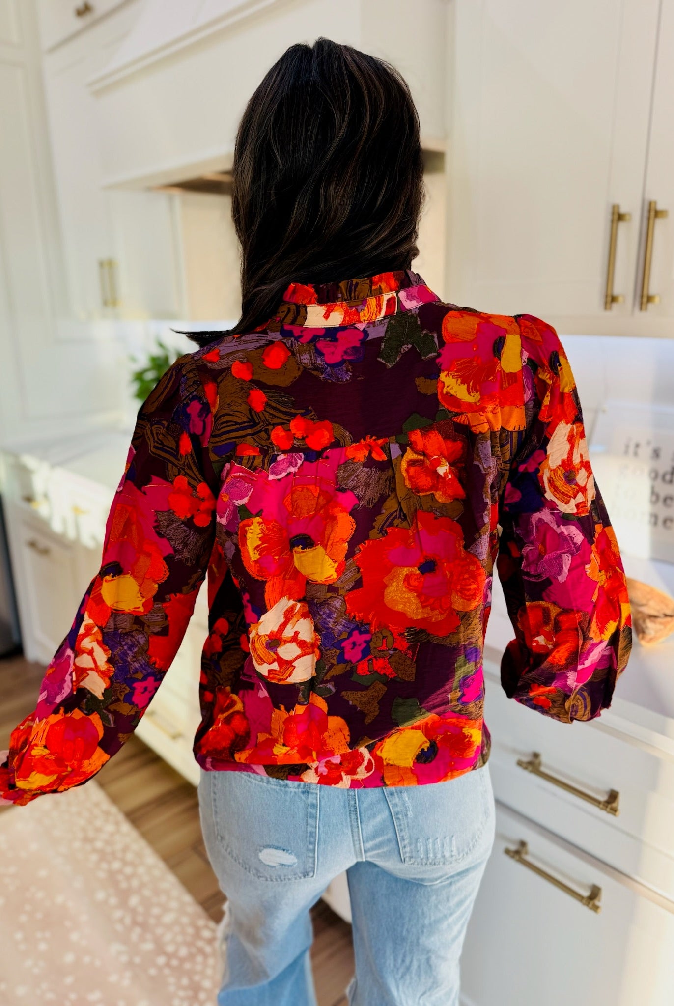 FATE BUTTON-DOWN RUFFLE MULTI PRINT V-NECK BLOUSE - Tops