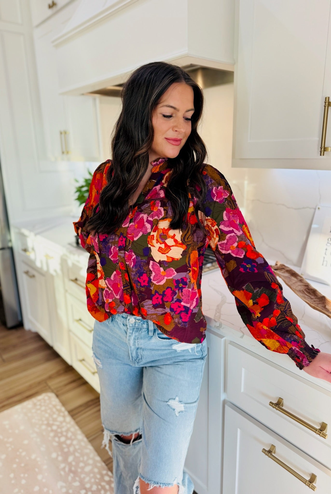 FATE BUTTON-DOWN RUFFLE MULTI PRINT V-NECK BLOUSE - Tops
