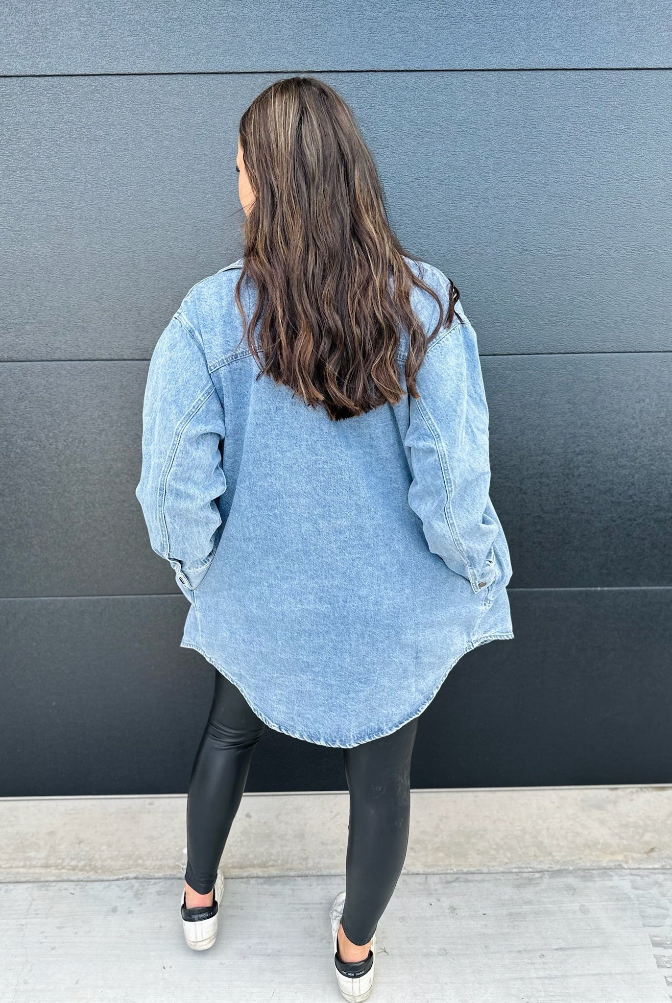 FATE LIGHT BLUE DENIM SHACKET DRESS - Tops