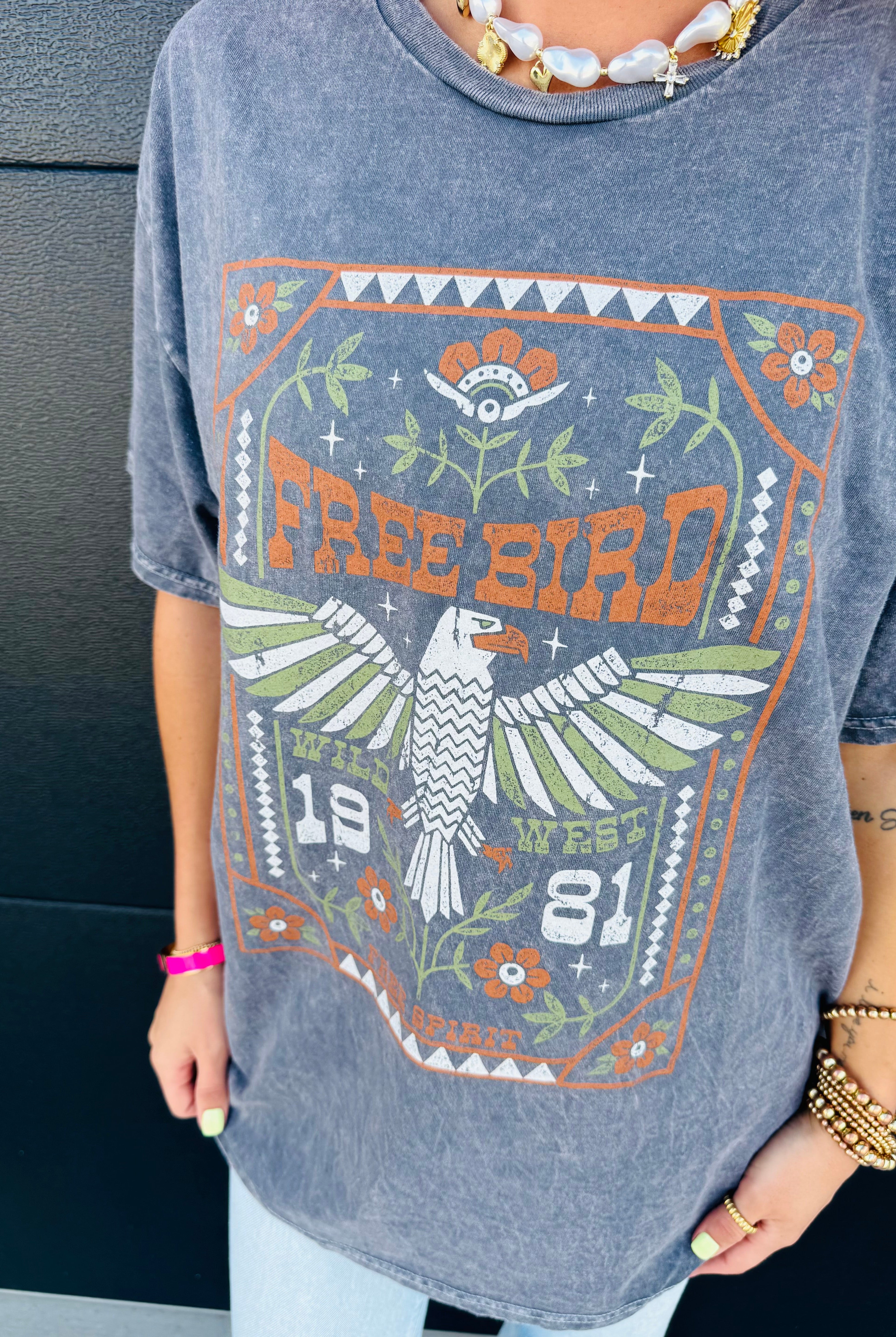 FREE BIRD MINERAL WASHED TEE - Tops