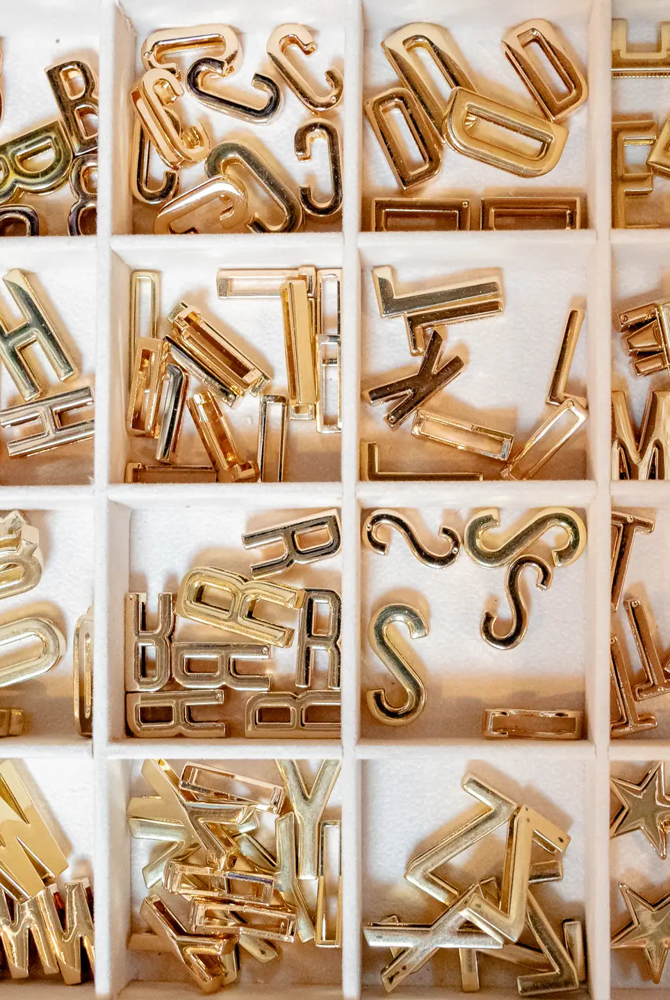 GOLD LETTER BANDANA INITIALS- INDIVIDUAL