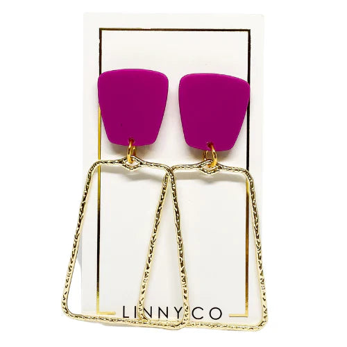 Kaelyn Magenta LightweightKaelyn Magenta Lightweight Glossy Black Earrings with Gold-Plated PendAurea Lux Collective