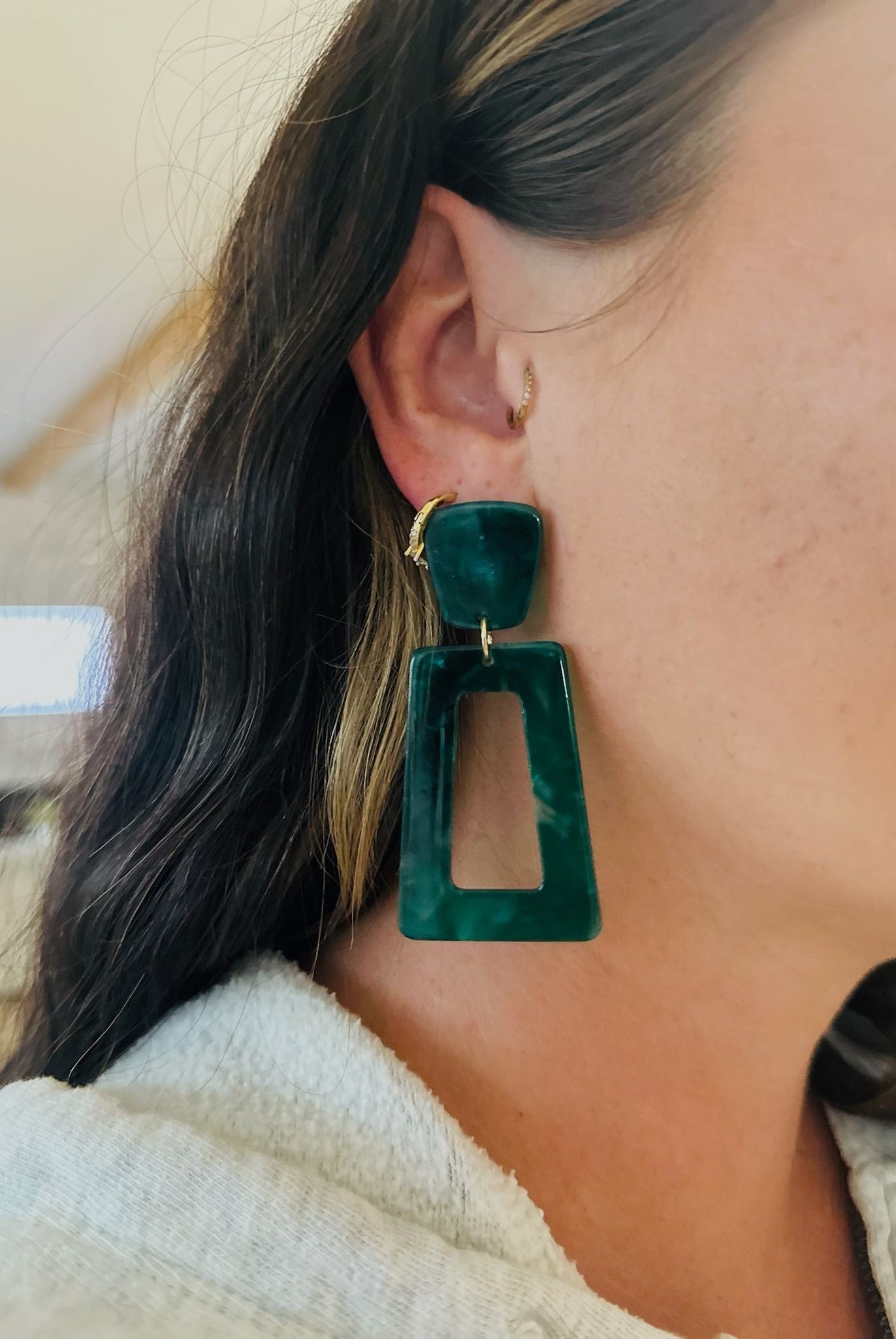 KENNEDY STATEMENT EARRINGS FORREST GREEN BY LINNY CO - Earrings