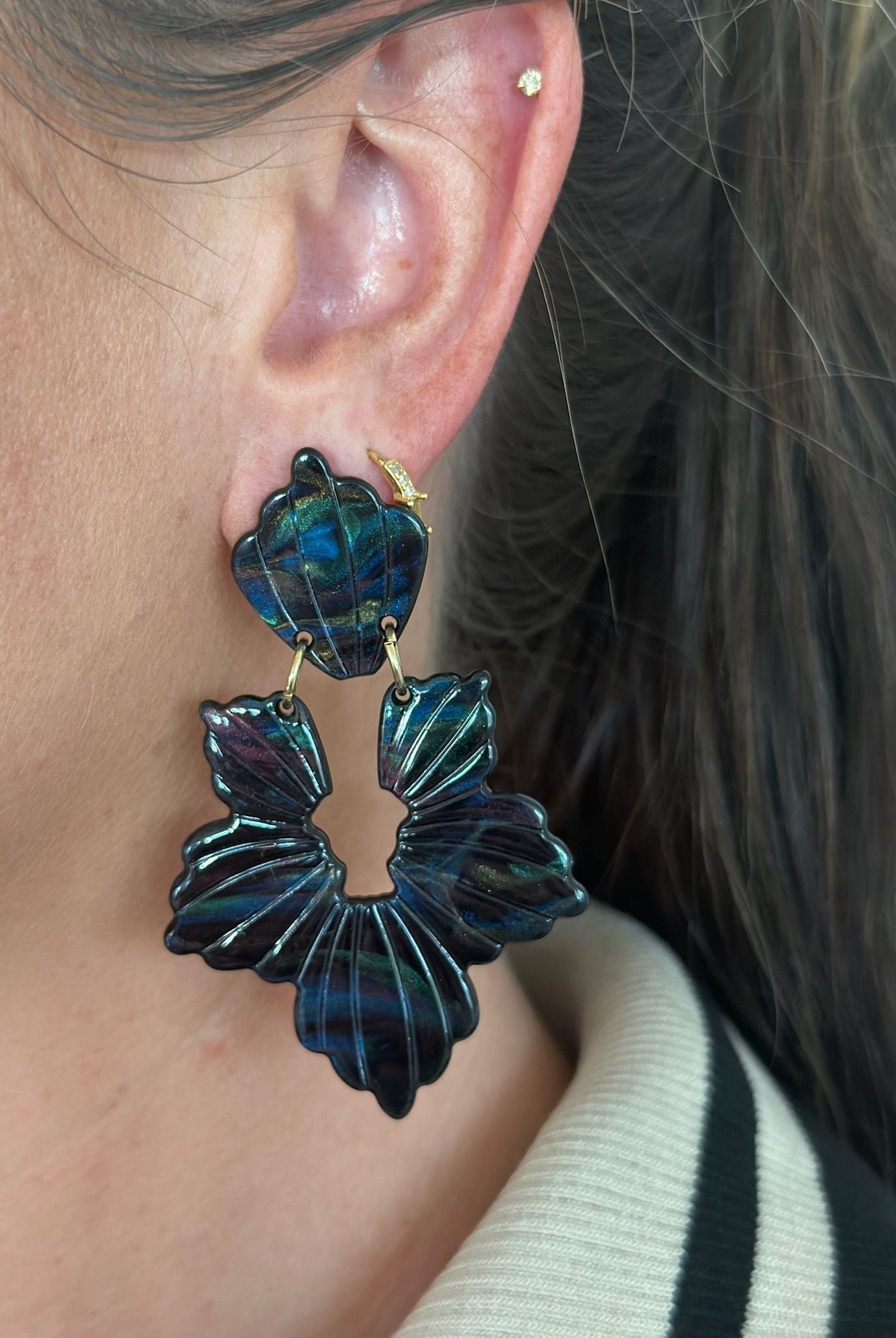 MICHELLE STATEMENT EARRINGS- BLACK IRIDESCENT BY LINNY CO - Earrings