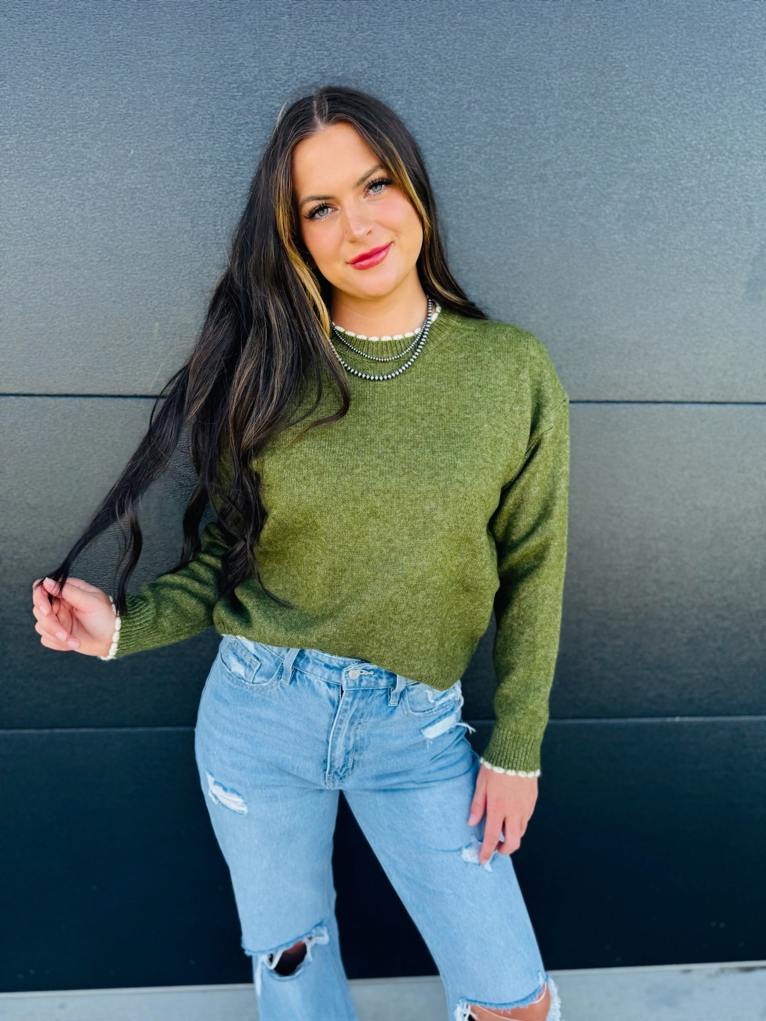 OLIVE GREEN SWEATER WITH CREAM DETAILS - Tops
