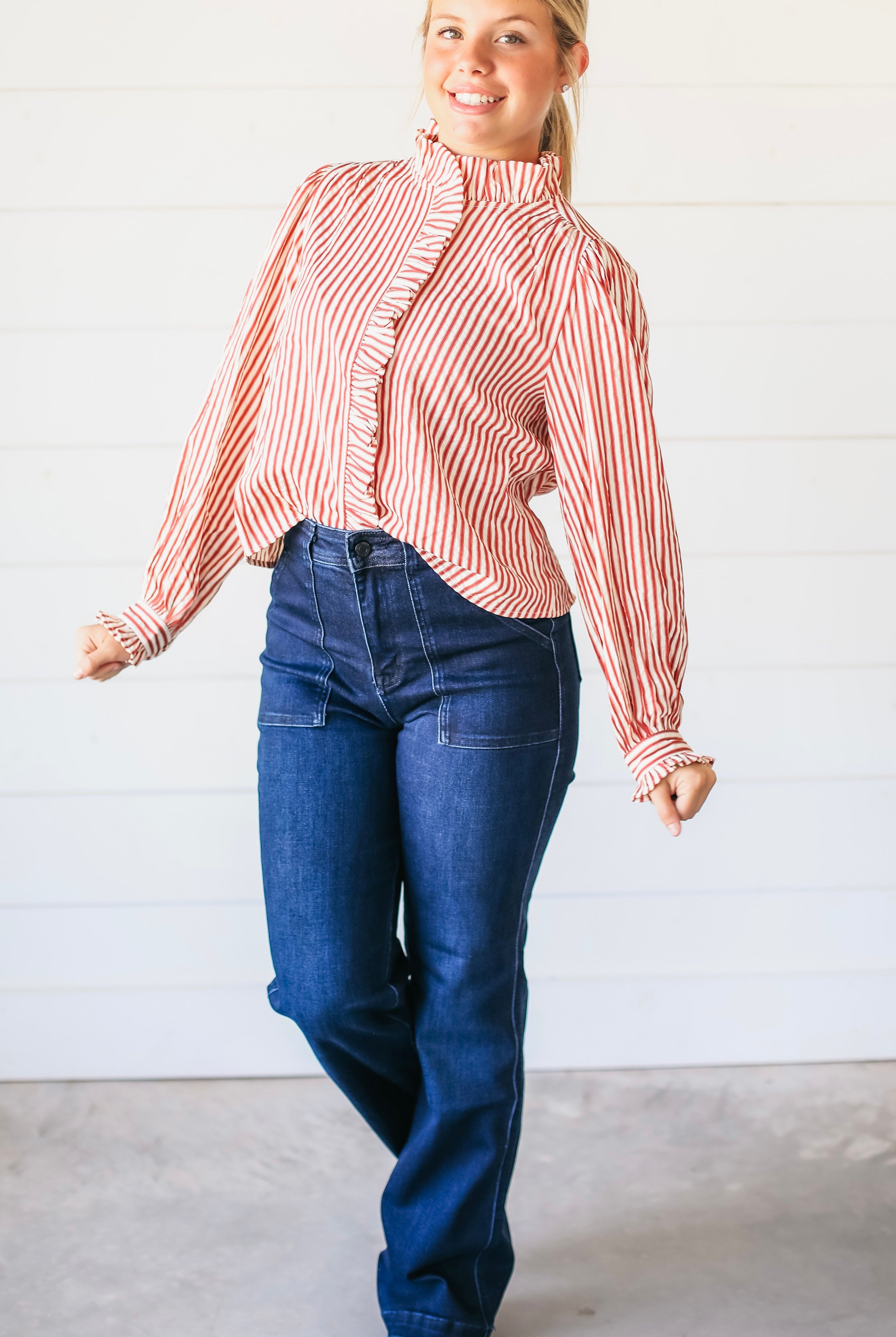 SUPER HIGH RISE VINTAGE FLARE JEANS BY VERVET - Bottoms