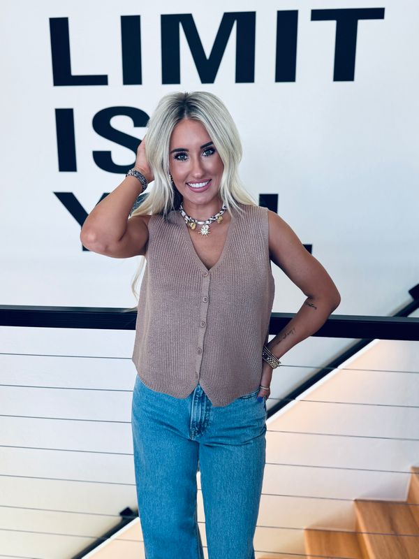 V-NECK SLEEVELESS TAUPE SWEATER VEST TOP - Tops