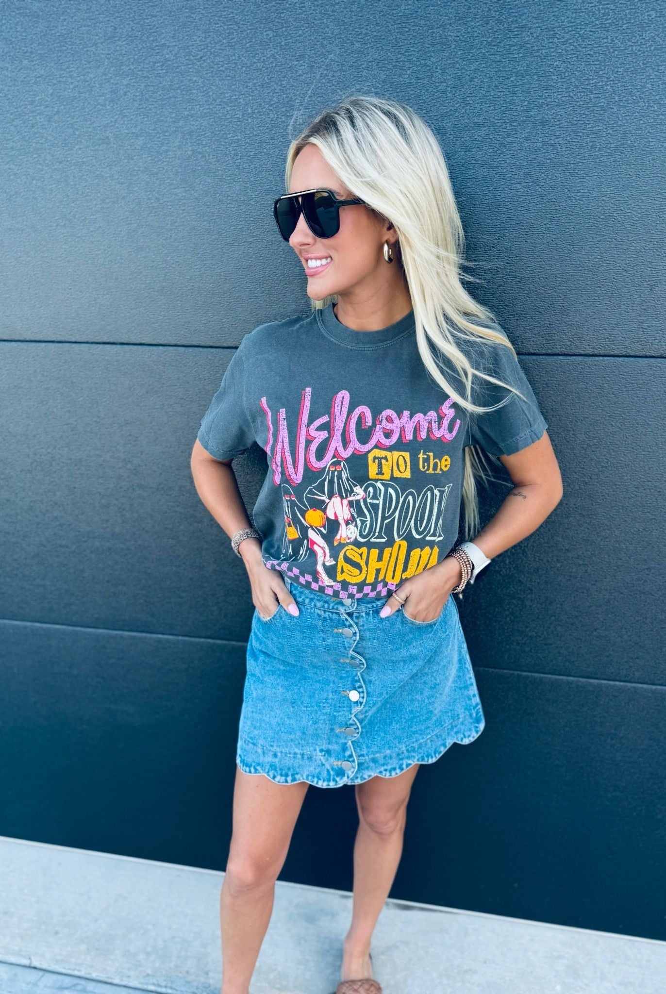 WELCOME TO THE SPOOK SHOW HALLOWEEN TEE - Tops