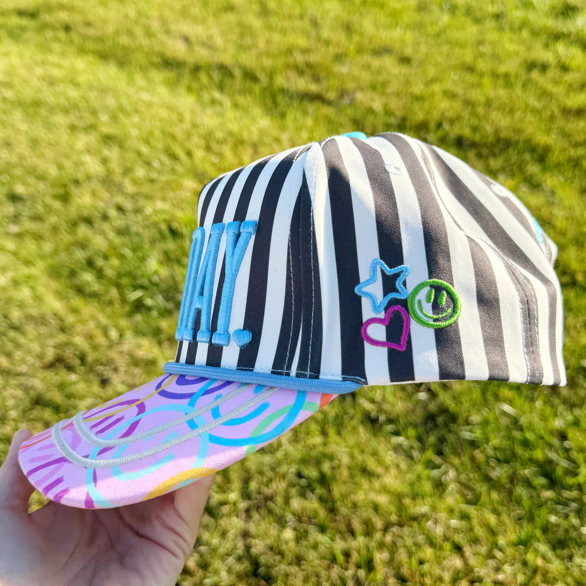 GOOD DAY TRUCKER HAT- POPPY & PINE