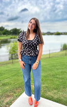 BLACK AND WHITE POLKA DOT TOP PUFF SLEEVE