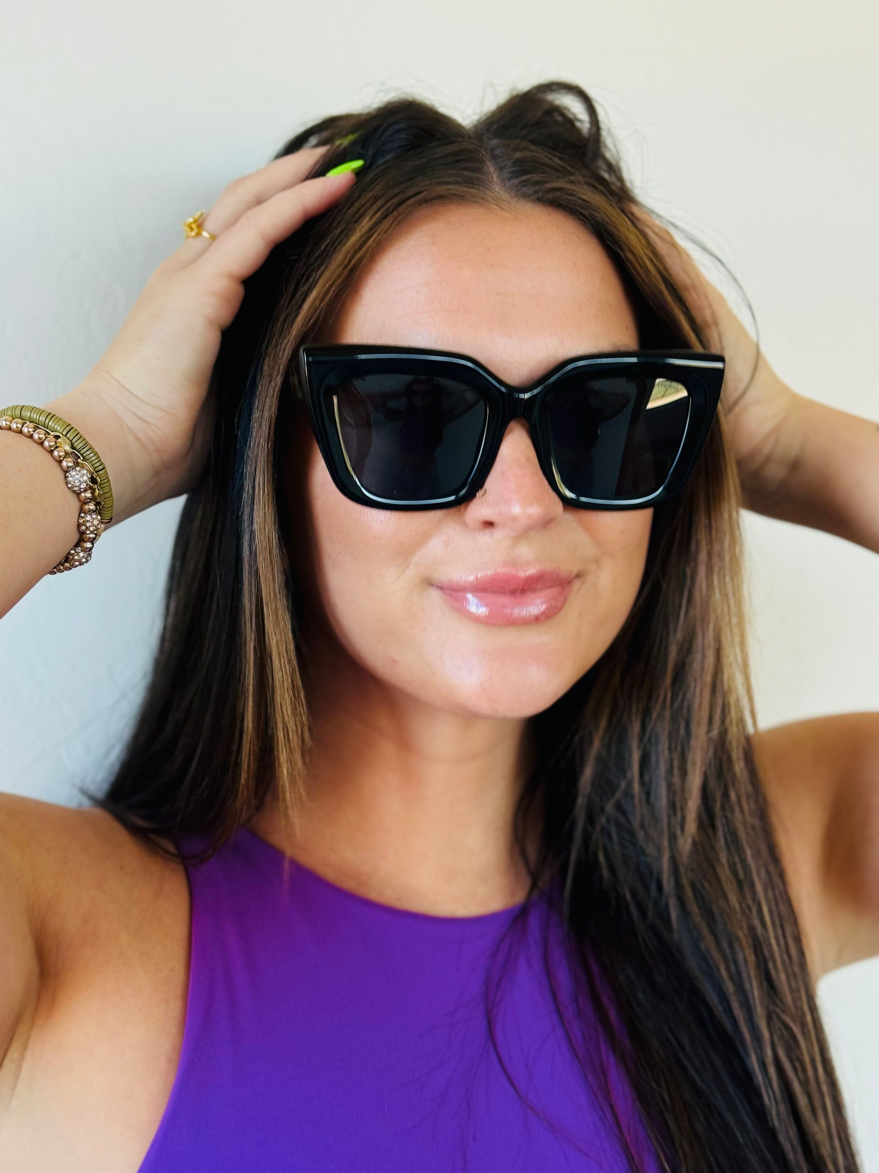 FREYRS Portofino Women's Fashion Cat Eye Sunglasses with premium biodegradable acetate frame and oversized design, providing style and 100% UV protection.