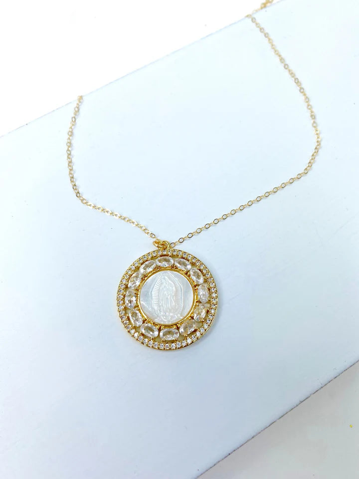 Elegant PEARL MOTHER OF MARY NECKLACE featuring a stunning pearl circle embellished with rhinestones and a delicate chain, perfect for enhancing any outfit.