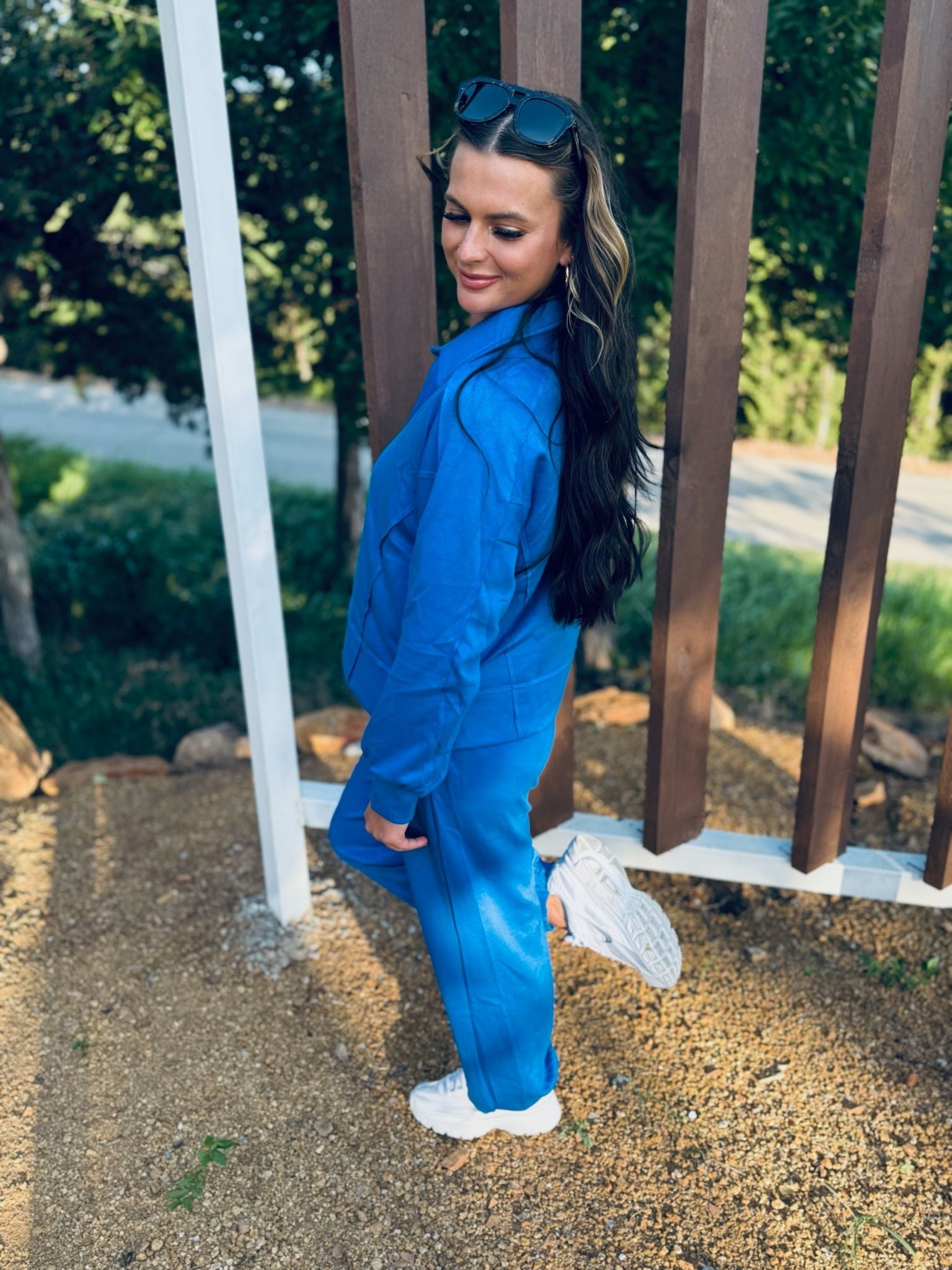 LUXE KNIT OCEAN BLUE MATCHING SET WITH JOGGERS AND POLO STYLE TOP