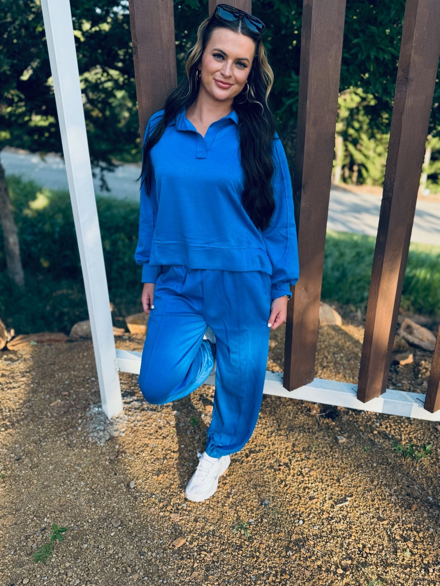 LUXE KNIT OCEAN BLUE MATCHING SET WITH JOGGERS AND POLO STYLE TOP