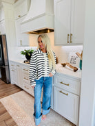 SAIGE DENIM MID-RISE WIDE-LEG CUFFED JEANS WITH STRETCH - Bottoms