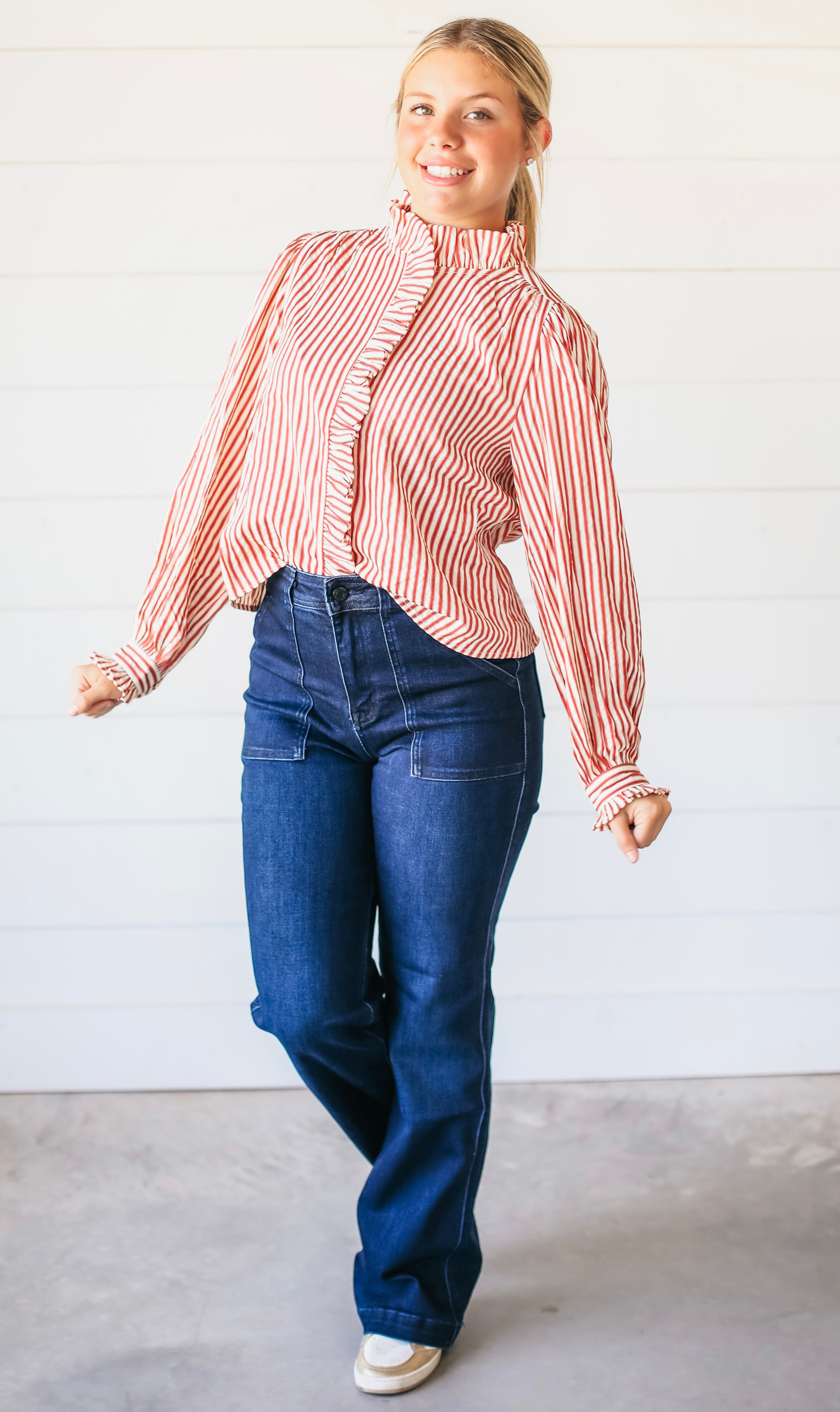 SUPER HIGH RISE VINTAGE FLARE JEANS BY VERVET - Bottoms